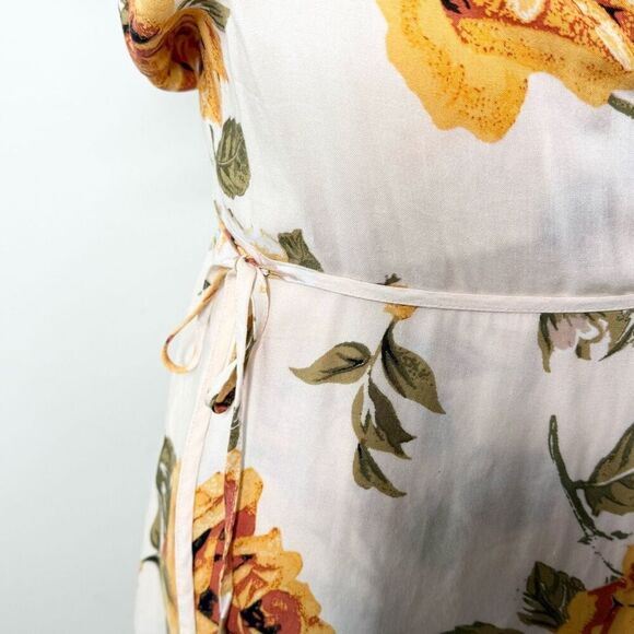 Miss Selfridge Sunflower Print Wrap Midi Dress - Women’s US 6 - Picture 5 of 9